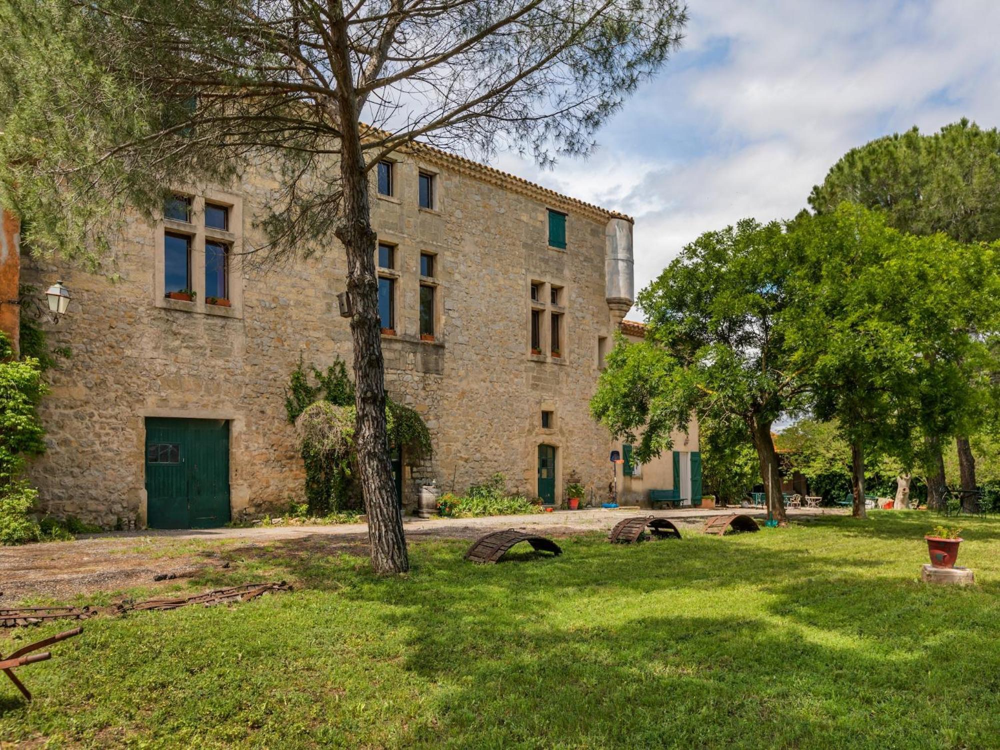 Apartment With Pool Amid Vineyards And Near The Beach Mèze Buitenkant foto